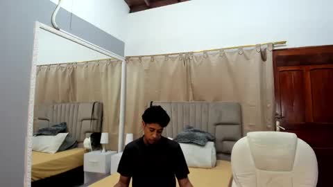 Snapshot of julian_billy chatting on January 15, 2025, 5:37 pm julian billy online show from January 15, 2025, 5:37 pm