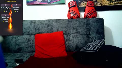 Snapshot of julian_tattoo chatting on September 21, 2025, 1:29 am Julian independent model online show from September 21, 2025, 1:29 am