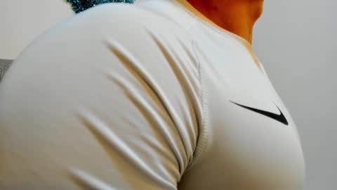 Snapshot of julian_wallace chatting on January 5, 2025, 1:56 am julian_wallace online show from January 5, 2025, 1:56 am