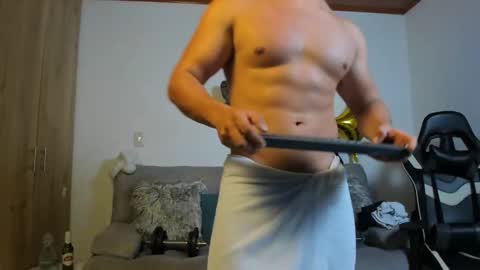 Snapshot of julian_wallace chatting on December 22, 2025, 3:20 pm julian_wallace online show from December 22, 2025, 3:20 pm