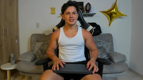 Snapshot of julian_wallace chatting on January 9, 2026, 10:22 pm julian_wallace online show from January 9, 2026, 10:22 pm