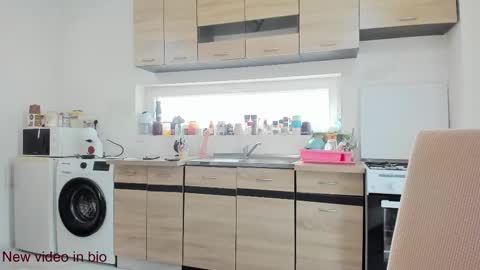 juliana35 online show from February 13, 2025, 8:48 am