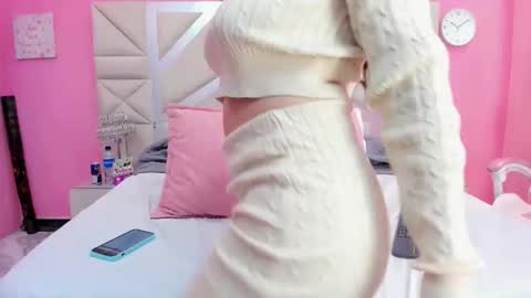 juliana_diamond_ online show from May 15, 2026, 3:13 am