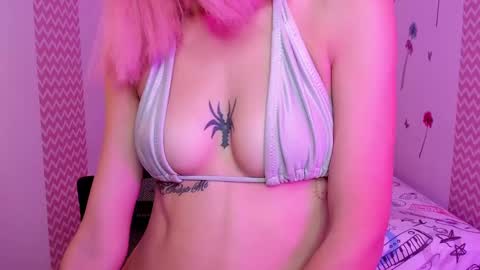 Snapshot of juliana_reynolds chatting on October 10, 2025, 1:10 pm juliana online show from October 10, 2025, 1:10 pm