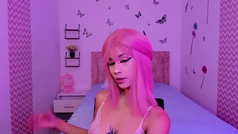 Snapshot of juliana_reynolds chatting on October 20, 2025, 1:00 pm juliana online show from October 20, 2025, 1:00 pm