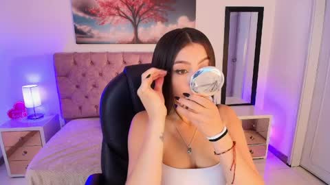  JULIANA CASTRO online show from April 11, 2026, 12:09 pm