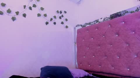 Snapshot of julianacarter chatting on April 30, 2026, 8:57 pm JulianaCarter online show from April 30, 2026, 8:57 pm