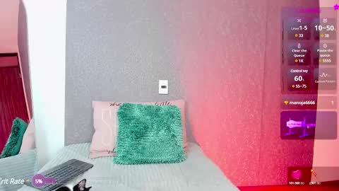 Snapshot of julianarodriguez_ chatting on March 4, 2025, 6:18 pm Juliana online show from March 4, 2025, 6:18 pm