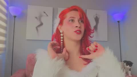 Juliana online show from December 17, 2025, 6:36 pm