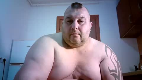 Snapshot of julianoparno chatting on June 5, 2026, 3:02 am Juliano online show from June 5, 2026, 3:02 am