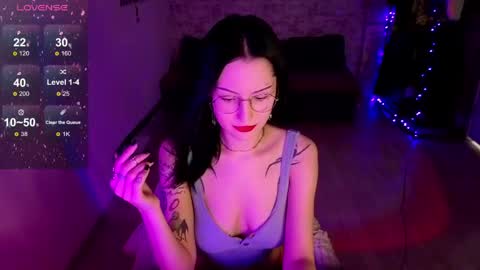 see u next time  1700 UTC 0 3 online show from April 7, 2026, 6:52 pm