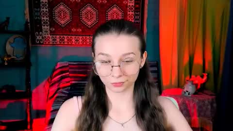 juliedaniel online show from November 14, 2025, 5:06 am