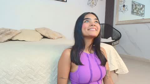 Snapshot of julieta_aguilar chatting on December 17, 2024, 7:26 pm Juli online show from December 17, 2024, 7:26 pm