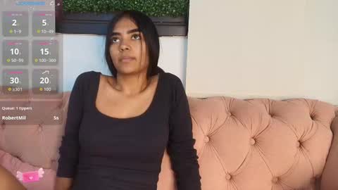 Snapshot of julieta_aguilar chatting on October 11, 2025, 7:34 pm Juli online show from October 11, 2025, 7:34 pm