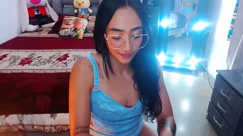 julieta art1 online show from March 9, 2025, 2:07 am