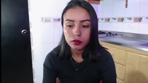 julieta_fn online show from May 26, 2026, 2:57 pm