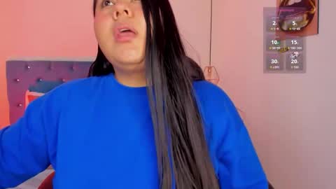 Snapshot of julieta_miller01 chatting on October 11, 2025, 11:42 am Julieta Mille online show from October 11, 2025, 11:42 am