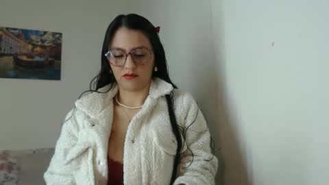 Julieta r0ssi online show from February 16, 2026, 5:36 am