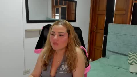 julieta_star69 online show from March 4, 2026, 7:20 pm