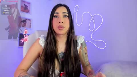 julietabomgv online show from March 25, 2026, 3:23 am