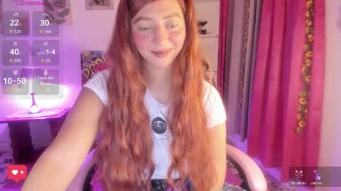 Snapshot of julietacollins_ chatting on November 25, 2025, 3:56 pm Juliet online show from November 25, 2025, 3:56 pm