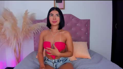 Snapshot of julietagames69 chatting on November 3, 2025, 3:19 am Julieth Gomez online show from November 3, 2025, 3:19 am