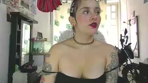 Julieta Jaguar online show from May 27, 2026, 2:47 pm
