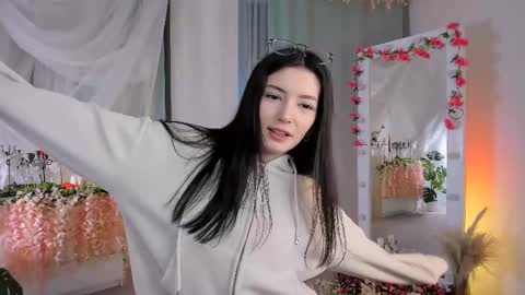 Julieta or Jully online show from February 24, 2025, 9:09 pm
