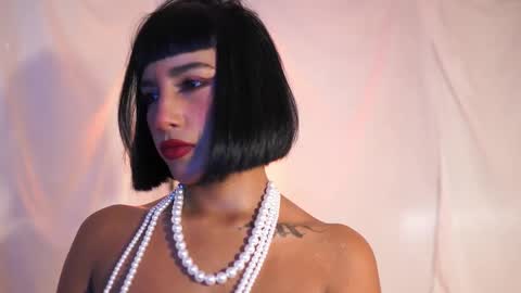 julietawinona online show from November 27, 2025, 10:12 pm