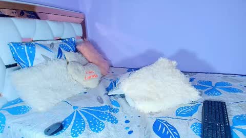 Snapshot of julieth_rossi chatting on September 18, 2025, 10:34 pm julieth rossi online show from September 18, 2025, 10:34 pm