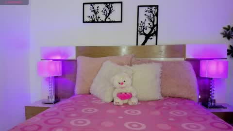 Snapshot of julietha_bianco_ chatting on October 9, 2025, 2:04 pm Julietha online show from October 9, 2025, 2:04 pm