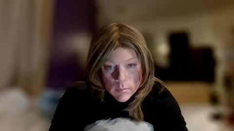 Snapshot of julietsusa chatting on January 13, 2026, 4:29 am Julie TS online show from January 13, 2026, 4:29 am