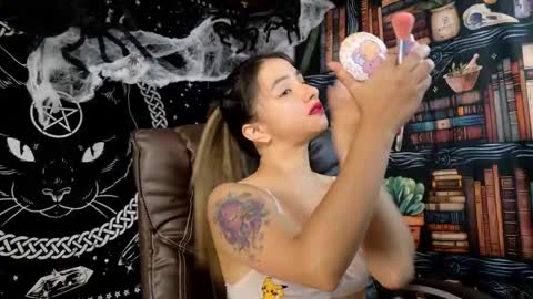 Julietta Jackson online show from October 4, 2025, 9:24 pm