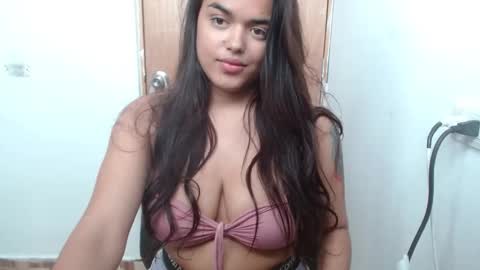 Juli online show from January 31, 2025, 4:27 pm