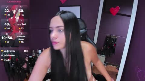 Snapshot of juliettaescobar chatting on February 27, 2025, 7:15 pm online show from February 27, 2025, 7:15 pm