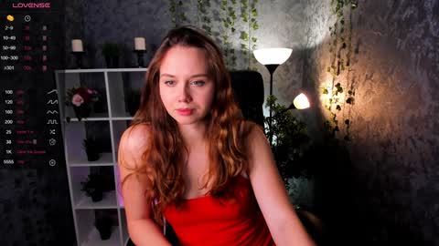 Snapshot of juliette_junson chatting on December 14, 2024, 1:27 pm Julie online show from December 14, 2024, 1:27 pm