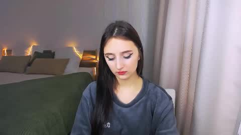 juliettemonli online show from June 2, 2026, 11:34 am
