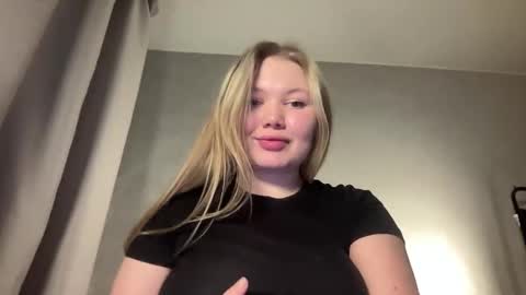 Julie online show from February 16, 2026, 3:02 am