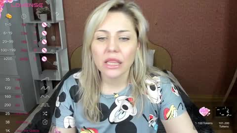 Jully online show from January 18, 2025, 4:37 am