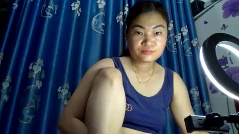 julybeo online show from April 15, 2026, 11:05 pm