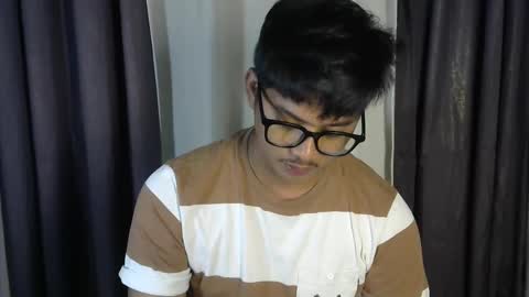 Snapshot of julz_alwayshorny chatting on October 12, 2025, 4:39 pm call me julz online show from October 12, 2025, 4:39 pm