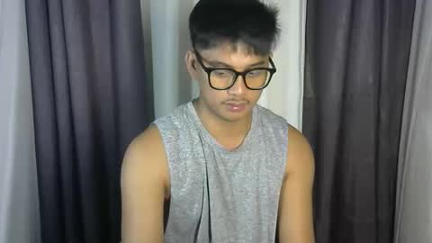 Snapshot of julz_alwayshorny chatting on October 17, 2025, 3:14 pm call me julz online show from October 17, 2025, 3:14 pm