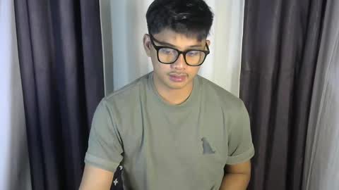 Snapshot of julz_alwayshorny chatting on October 22, 2025, 3:56 pm call me julz online show from October 22, 2025, 3:56 pm