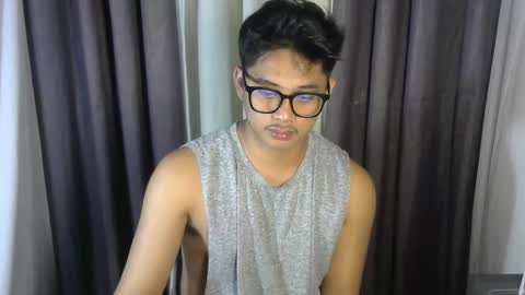 Snapshot of julz_alwayshorny chatting on November 1, 2025, 2:41 pm call me julz online show from November 1, 2025, 2:41 pm