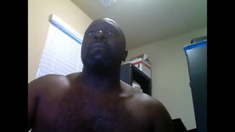 junbug8812 online show from March 12, 2025, 12:04 pm