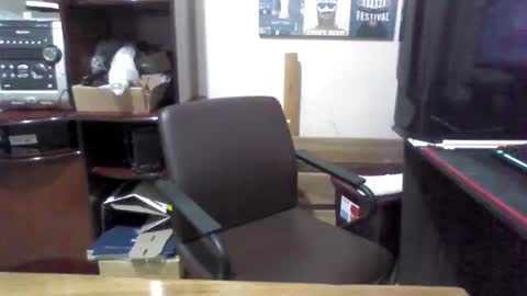 Snapshot of juniorextr_18_ chatting on December 27, 2024, 2:25 am juniorextr_18_ online show from December 27, 2024, 2:25 am