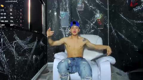 Snapshot of juniormorris_ chatting on September 12, 2025, 9:26 pm Junior online show from September 12, 2025, 9:26 pm