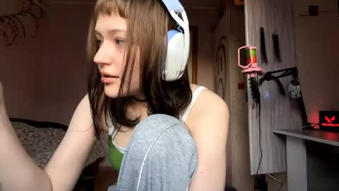 Snapshot of junkogautney chatting on April 10, 2026, 3:50 pm Elizabeth online show from April 10, 2026, 3:50 pm