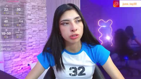 JUNO online show from October 3, 2025, 7:22 pm