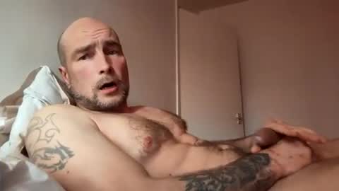 Snapshot of jurokplayer36 chatting on October 24, 2025, 11:28 am Yuri online show from October 24, 2025, 11:28 am